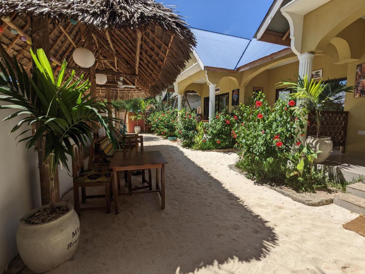 Hotel Mkadi Beach House Nungwi Exterior foto